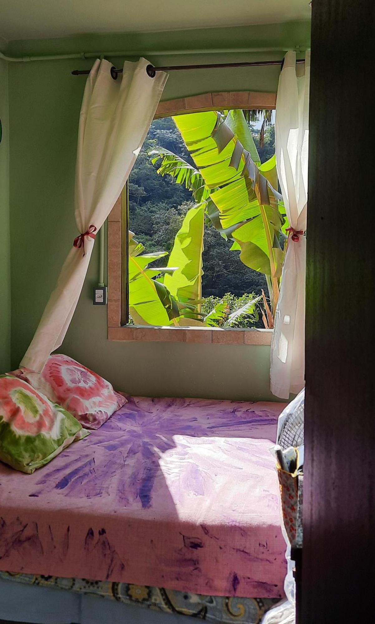 Suites Casinha Do Alto Da Bocaina Sao Pedro da Serra  Room photo